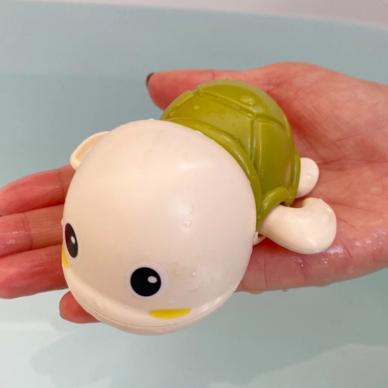 Wind-Up Baby Bath Toy – Fun & Safe Floating Duck for Happy Bath Time! 🛁✨